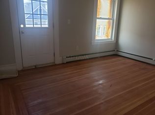 131-133 Walnut St #131-2, Somerville, MA 02145