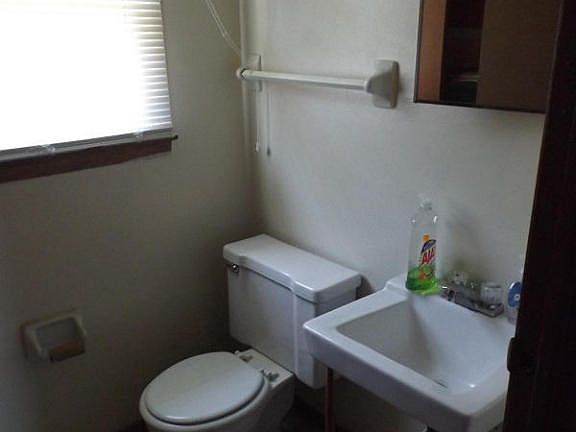 5th image of 9025 Florence Dr #9027