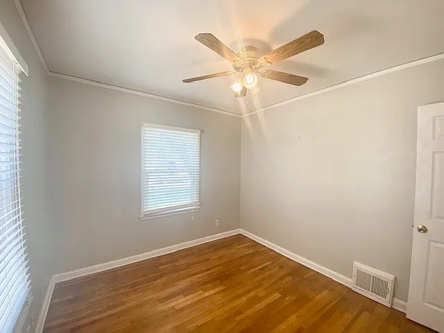 2 bedroom home for rent — Photo 1