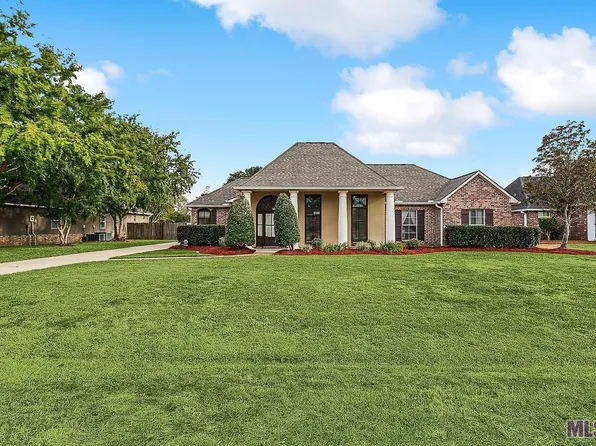 36420 Dialtha Dr, Denham Springs, LA 70706