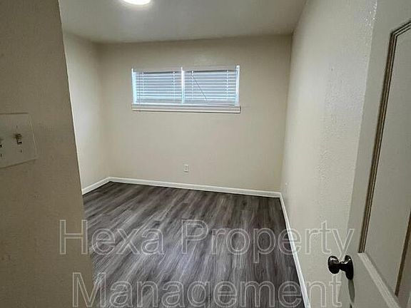 5th image of 4205 Phlox St APT 7