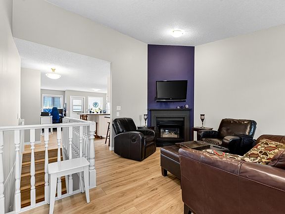 3rd image of 15 Ritchie Way #17