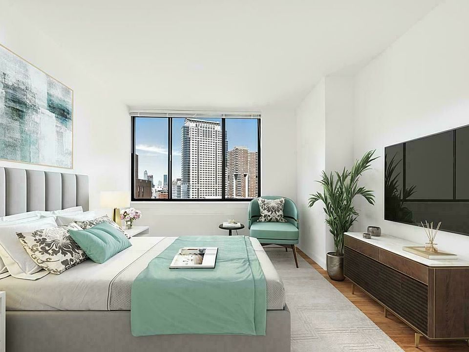 1st image of 450 N End Ave APT 14J