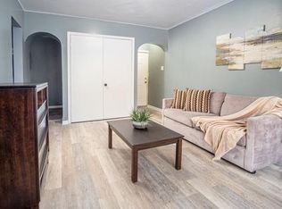7456 S South Shore Dr #2, Chicago, IL 60649