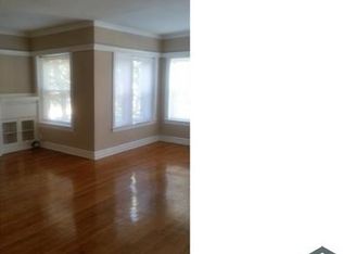 6636 S Woodlawn Ave #102, Chicago, IL 60637
