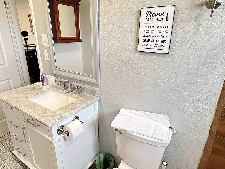Full Bathroom