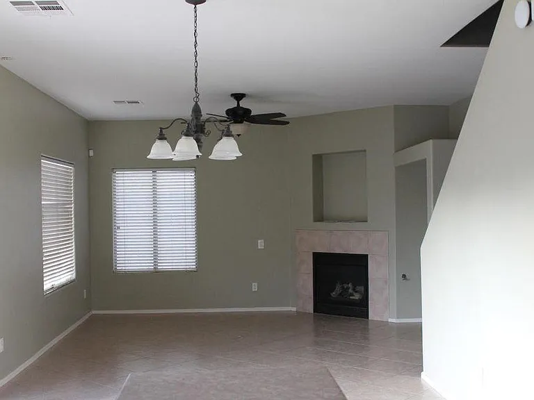 2012 S 85th Ln — Photo 4