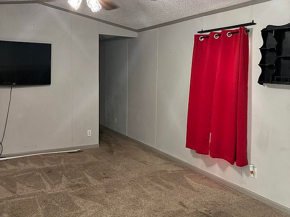 4th image of 3101 Washington St Trailer 15
