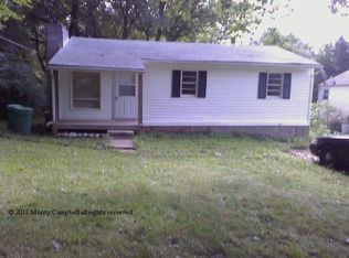 5549 N Adrian Ave, Kansas City, MO 64151
