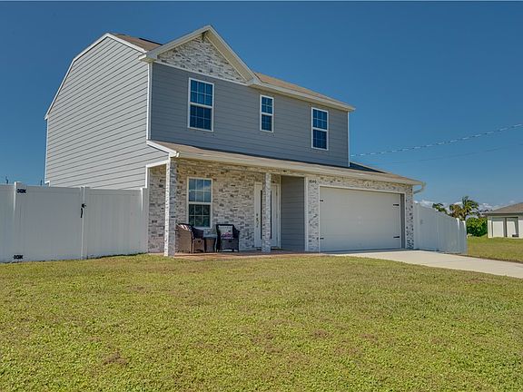 2nd image of 4040 NW 36th Pl