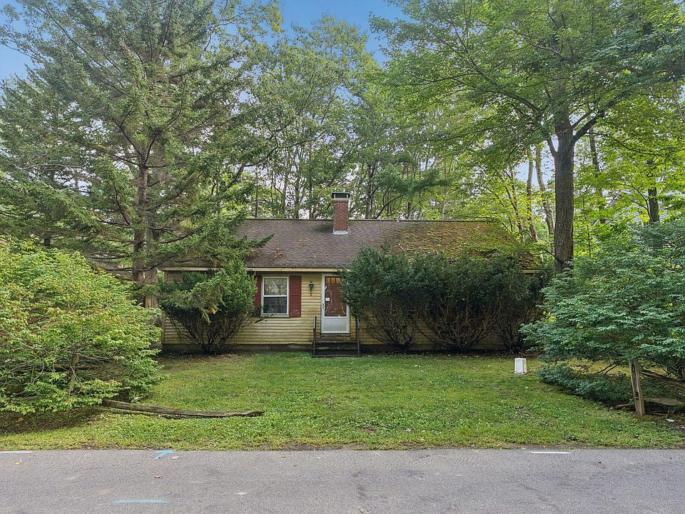 1st image of 8 Acacia Road