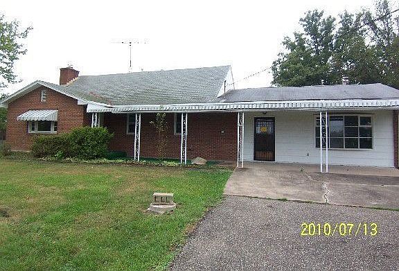 1st image of 245 Edison Dr