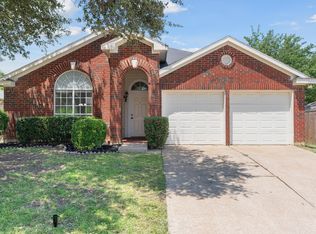 2078 Amherst Dr, Lewisville, TX