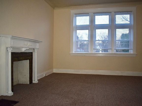 2nd image of 671 Glenwood Ave APT 1