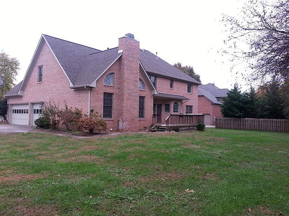 2nd image of 209 Lawton Blvd