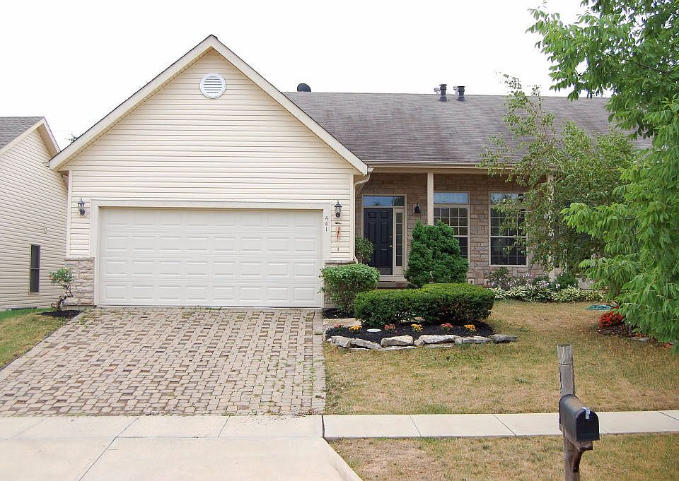 1st image of 441 Terrace Dr