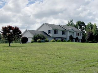 77 Horton Rd, Bloomingburg, NY 12721