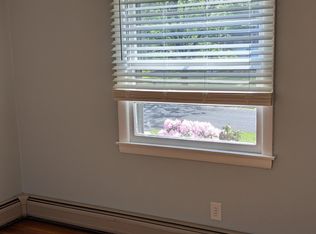 16 Tracy Cir, Amherst, MA 01002