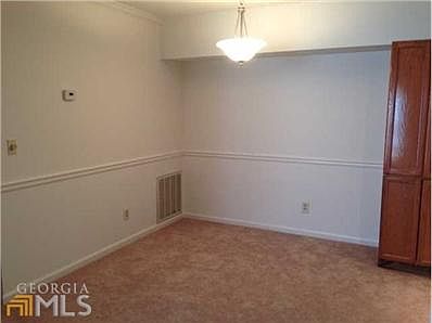 Separate dining room