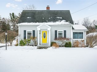 59 Holmes Rd, Rochester, NY 14626