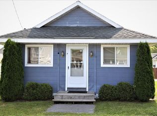 108 2nd St, Saratoga Springs, NY 12866