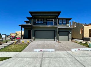 16722 SW Darwin Loop, Tigard, OR 97224