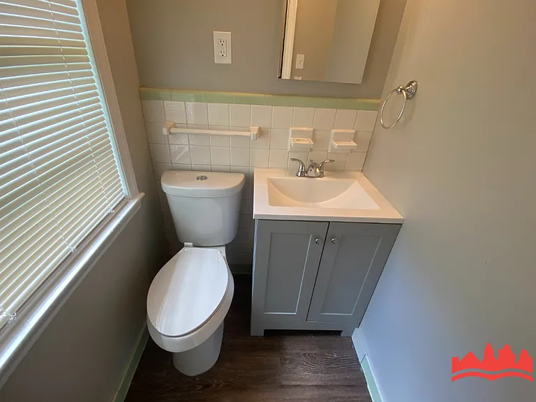 2370 Hillside Ave — Photo 40