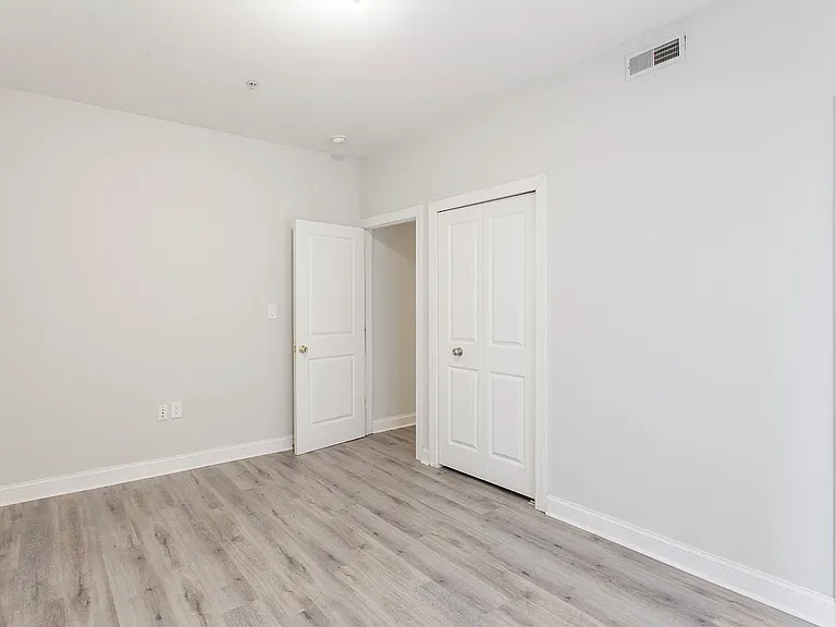 1707 Master Street — Photo 13