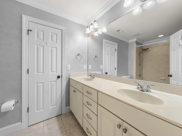 12300 Peed Rd — Photo 32