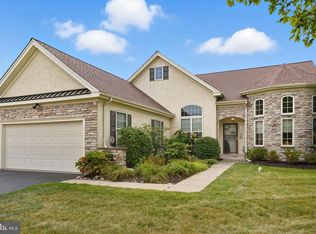 902 Hamilton Way, Warminster, PA 18974