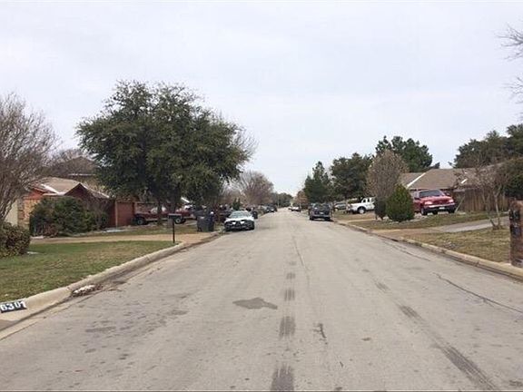 4th image of 6304 Fern Meadow Dr