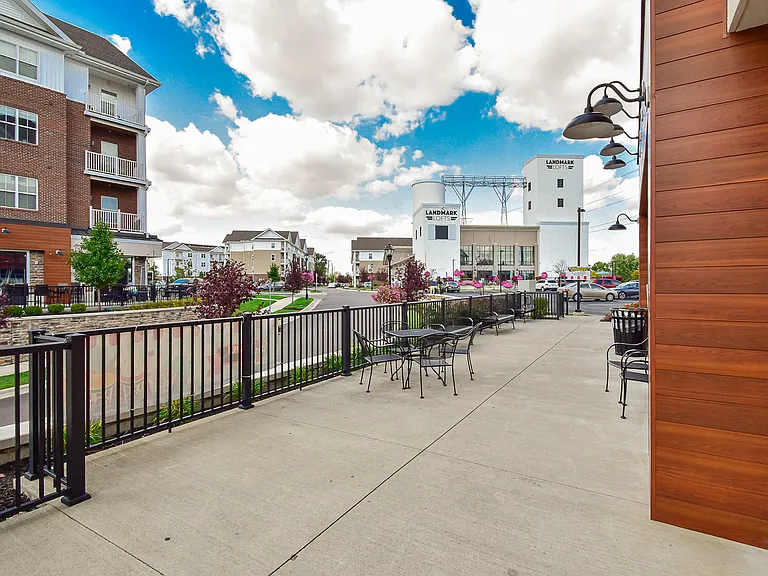 Landmark Lofts — Photo 59