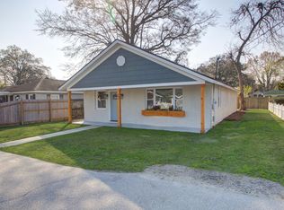 921 Hillsboro Dr, Charleston, SC 29407