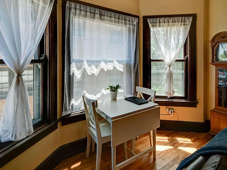 416 Castle Pl — Photo 16