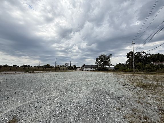 2nd image of 5436 Brookville Rd