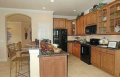 3rd image of 354 Laurel Falls Dr