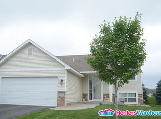 1656 Palomino St, Shakopee, MN 55379