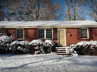 3734 Seaforth Dr, Charlotte, NC 28205