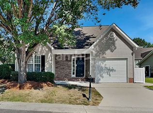 5765 Regent Village Dr, Winston Salem, NC 27103