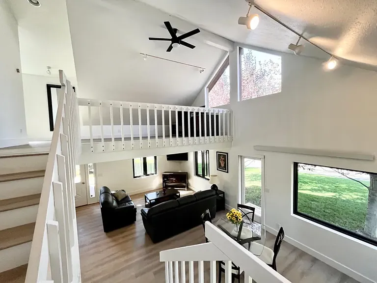 1900 W Cinnamon Teal Rd — Photo 10