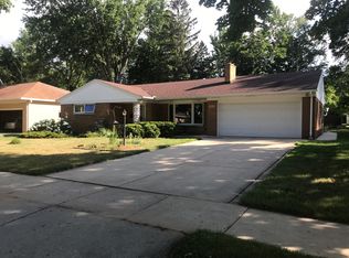 1321 Bond St, Green Bay, WI 54303