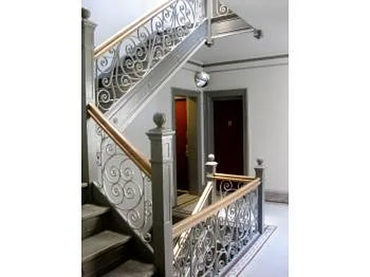 Sold by Corcoran | media 6