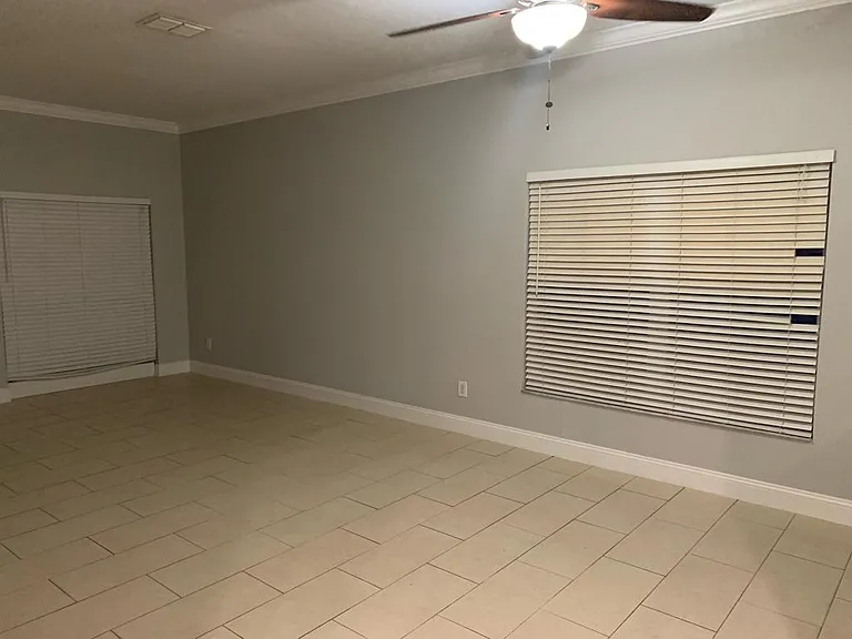 1401 Kellogg Dr — Photo 9