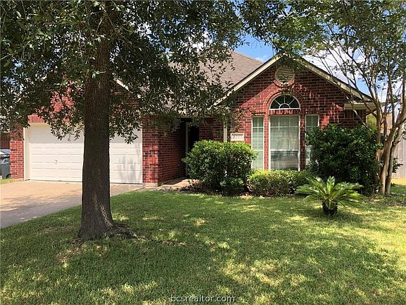 2nd image of 2365 Kendal Green Cir