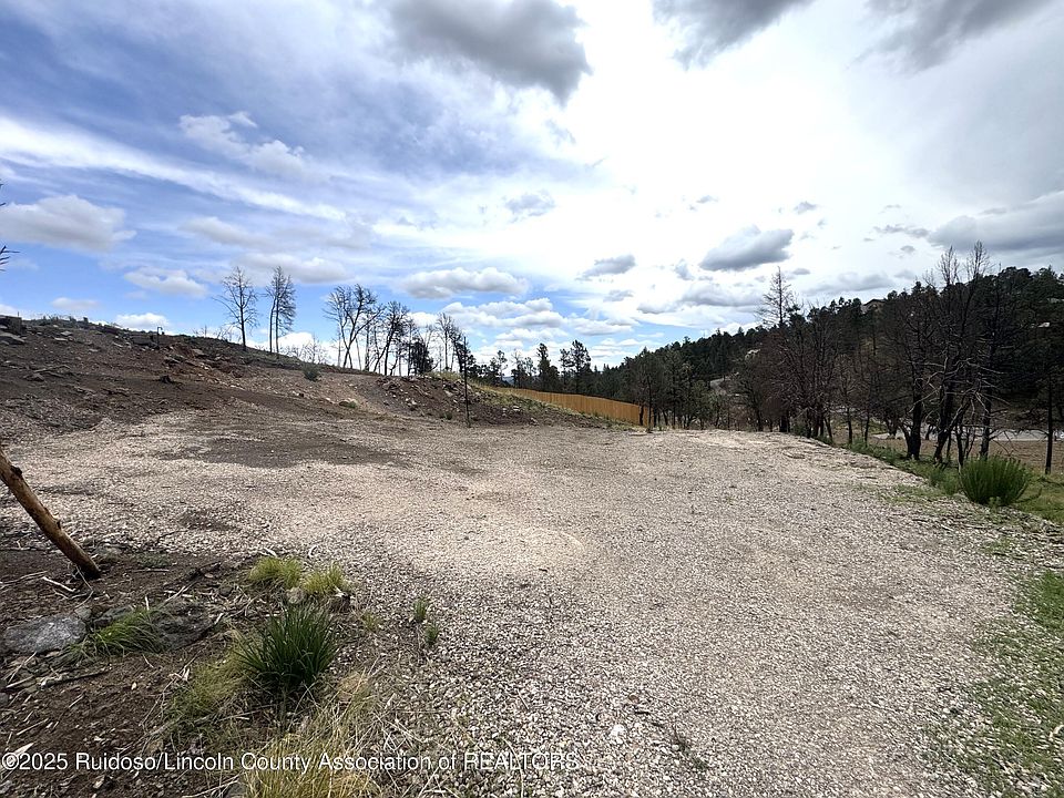 2nd image of 117 Tonto Dr