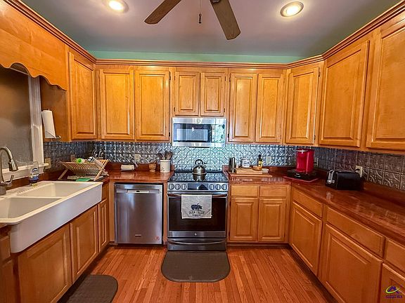 33rd image of this home