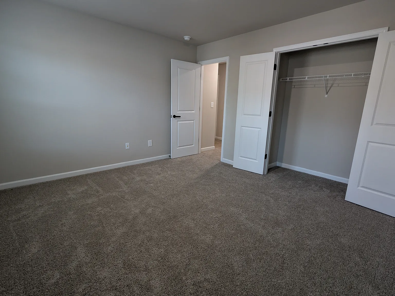Stoney Wood Ln, Charlotte — Photo 2