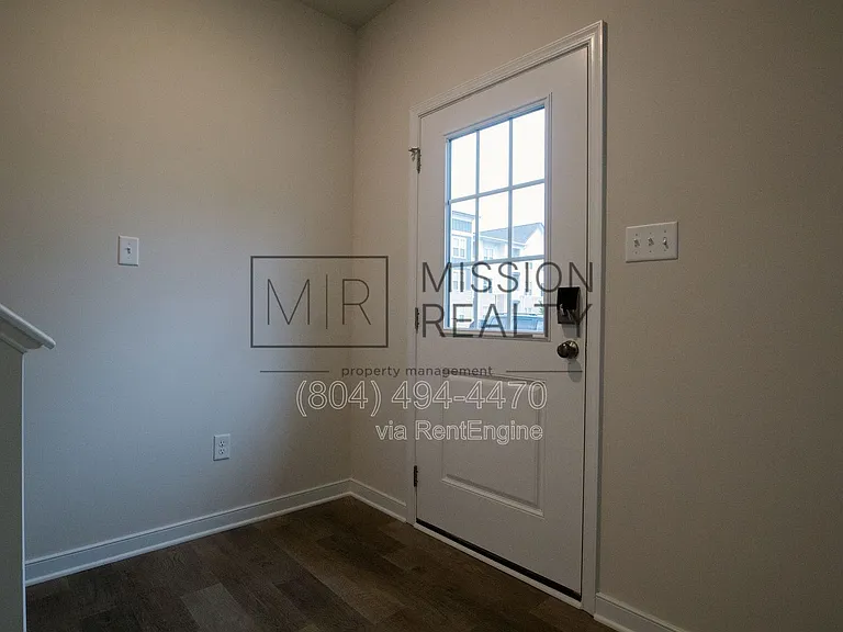 4184 Park Trail Dr — Photo 3