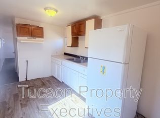 1951 E Benson Hwy APT 11, Tucson, AZ 85714