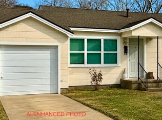 435 S Maple St, Nowata, OK 74048